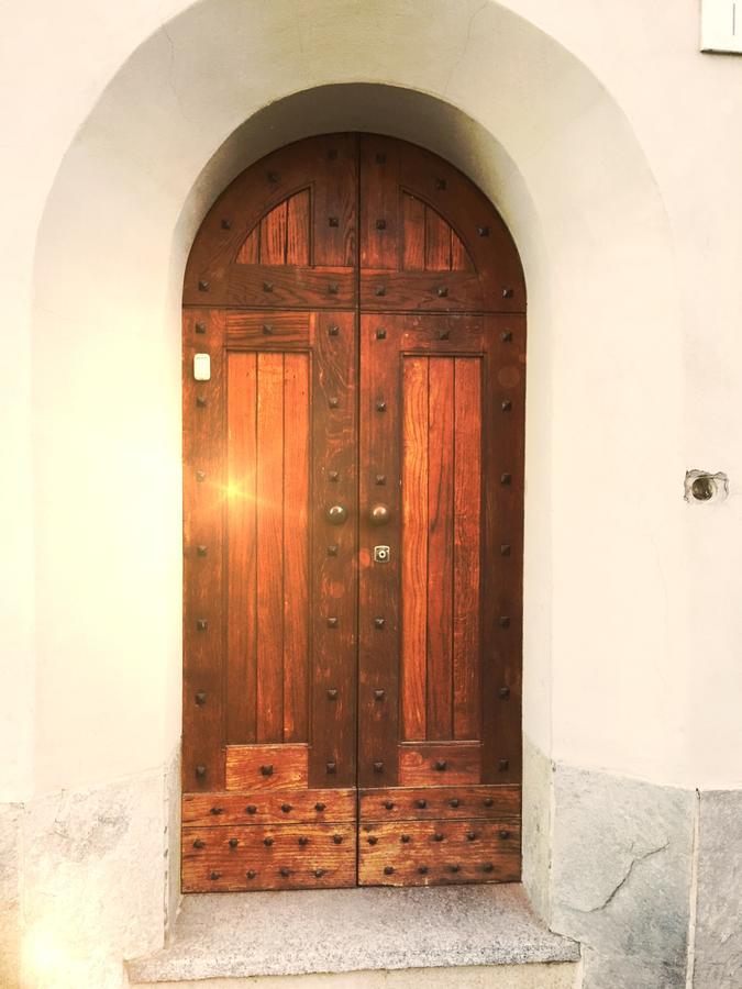 Appartamento Centro Storico Di ปาเวีย ภายนอก รูปภาพ
